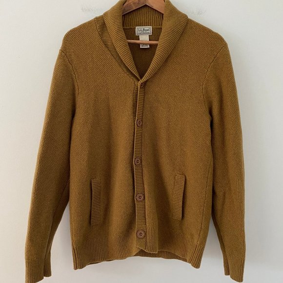 L.L. Bean Sweaters - L.L. Bean Lambs Wool Cardigan